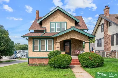 3026 S 33 St, Omaha, NE 68105