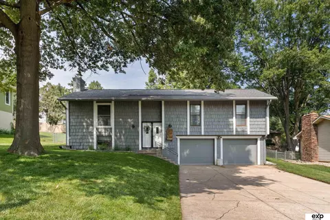 1282 S 163 Ave, Omaha, NE 68130