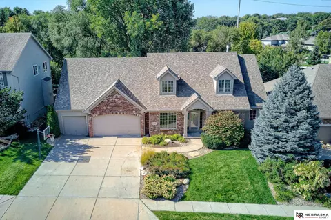 18103 Mayberry St, Omaha, NE 68130