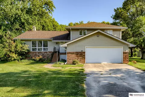 244 Continental Estates Rd, Wahoo, NE 68066