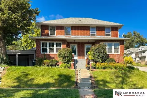 714 N 48th St, Omaha, NE 68132