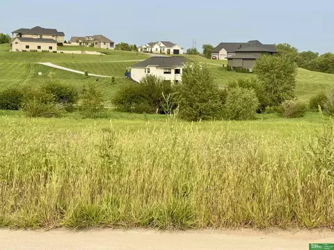 22618 Copper Ridge Rd, Gretna, NE 68028
