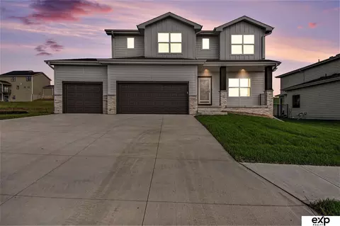 11101 S 217 St, Gretna, NE 68028