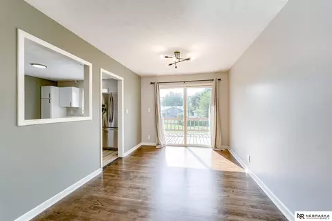 Living - 1219 Robin Dr, Bellevue, NE 68005 photo 5 of 6