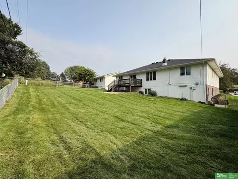 380 Chestnut St, Springfield, NE 68059 photo 34