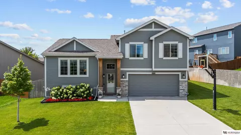 7808 S 190 Ave, Omaha, NE 68136