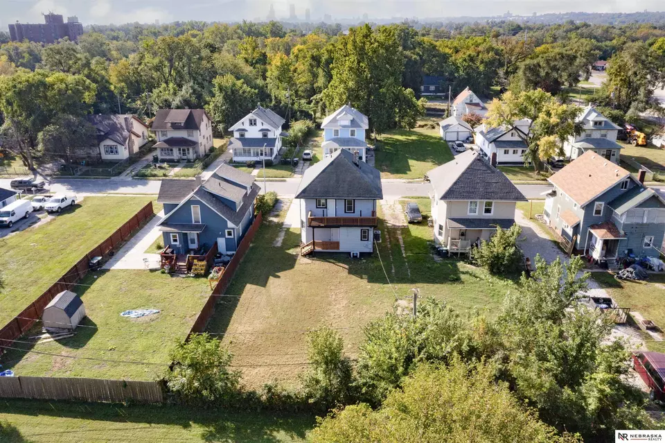View/Area - 2306 Ogden St, Omaha, NE 68110 photo 5 of 5
