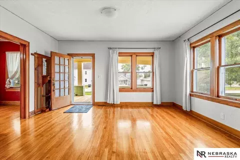 360 Main St, Springfield, NE 68059 photo 4