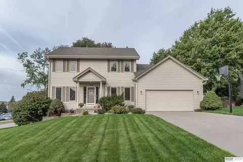 5018 S 169th Cir, Omaha, NE 68135