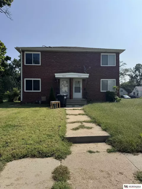 5805 N 24th St, Omaha, NE 68110