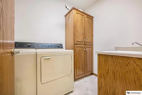 605 Ruby Rd, Papillion, NE 68133 photo 23