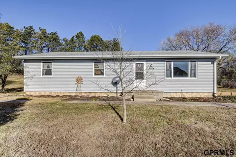 2204 Splitt Dr, Murray, NE 68409 photo 2