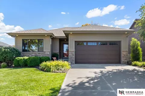 16307 Birch Ave, Omaha, NE 68136