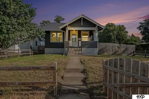 4402 Chicago St, Omaha, NE 68131