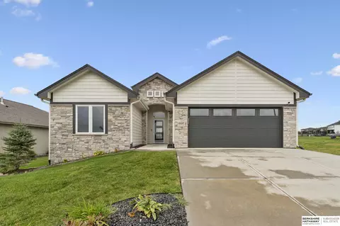6327 S 208 Ave, Omaha, NE 68022