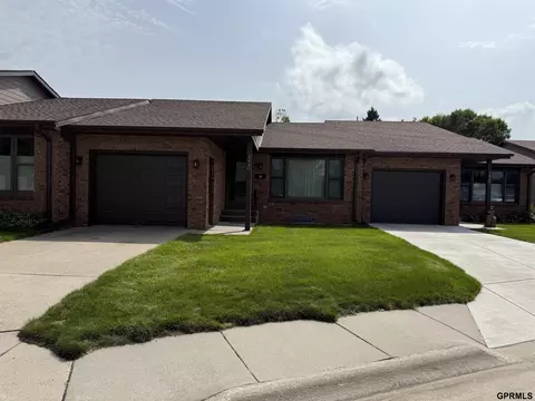 1440 Front St, Henderson, NE 68371