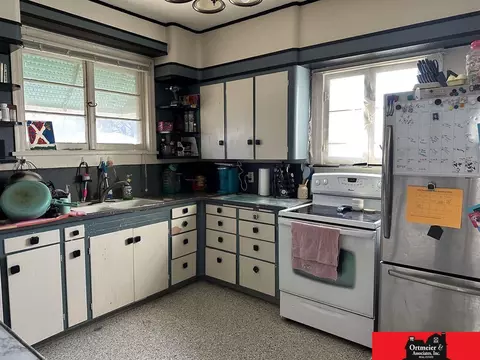 Kitchen - 525 Main St, Lyons, NE 68038 photo 2 of 2