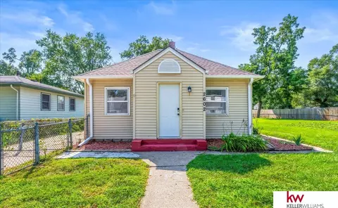 2602 Crawford St, Bellevue, NE 68005