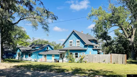 4212 Saratoga St, Omaha, NE 68111