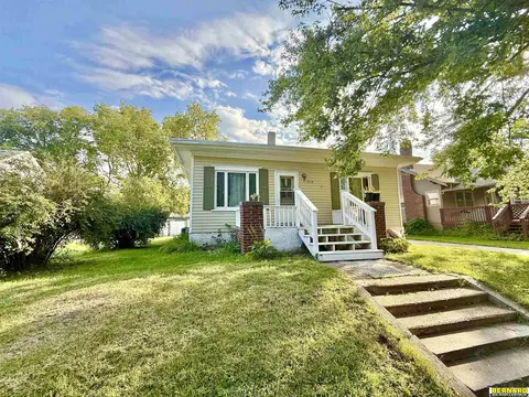 1715 4th Ave, Nebraska City, NE 68410