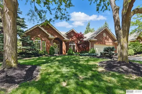 1434 N 133rd St, Omaha, NE 68154