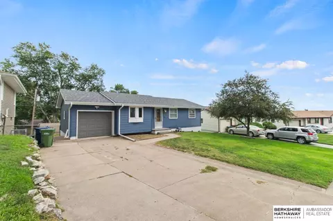 7205 Teton Ave, Omaha, NE 68157