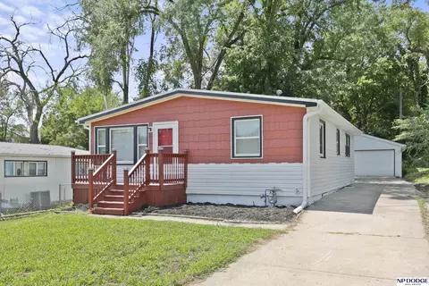 6308 N 46 Ave, Omaha, NE 68104