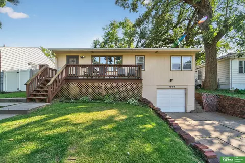 7909 Highland St, Ralston, NE 68127