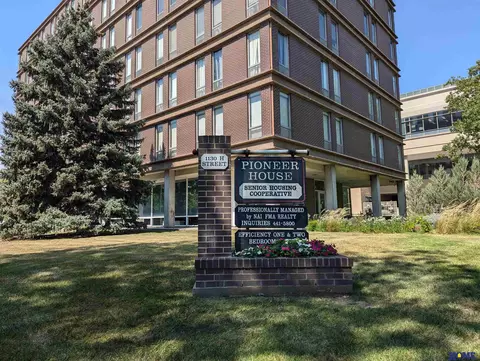 1130 H St #604, Lincoln, NE 68508