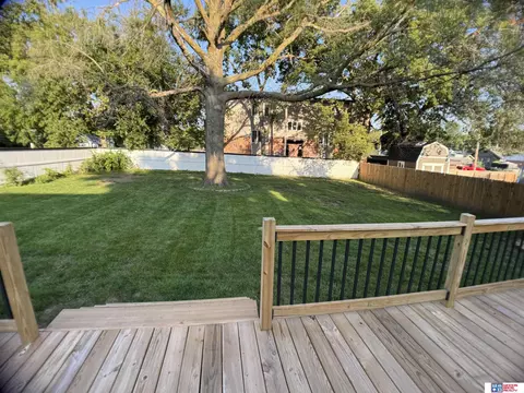 Exterior - 522 N 12th St, Beatrice, NE 68310 photo 1 of 5