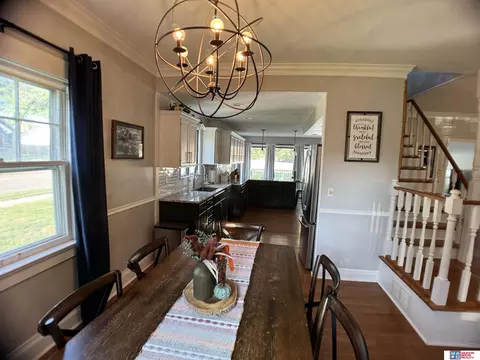 Dining - 522 N 12th St, Beatrice, NE 68310 photo 2 of 2
