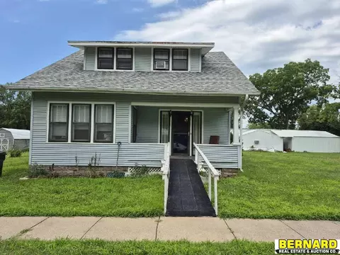 304 Eldon St, Talmage, NE 68448