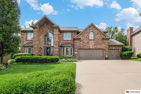 2221 S 181st Cir, Omaha, NE 68130