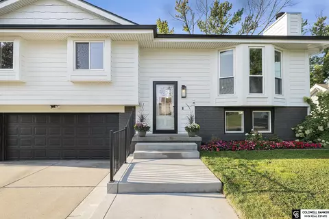 1701 Thurston Ave, Bellevue, NE 68005