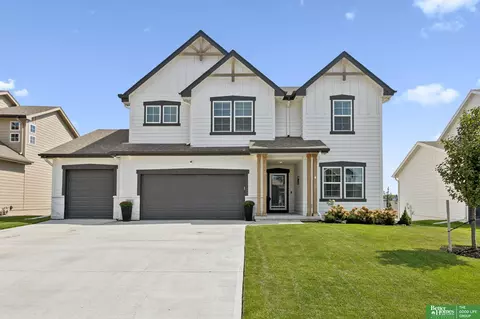9561 S 184th Ave, Omaha, NE 68136