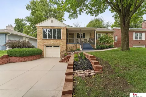 34 Kenmore Ave, Council Bluffs, IA 51503