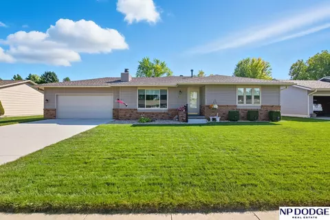 2223 E 16th St, Fremont, NE 68025