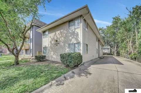 1221 22 St, Lincoln, NE 68502