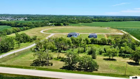 19500 S 54th St #B3 - L1, Hickman, NE 68372