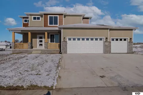 3310 Greta Dr, Roca, NE 68430