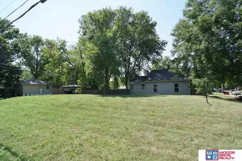 3645 Saint Paul Ave, Lincoln, NE 68504