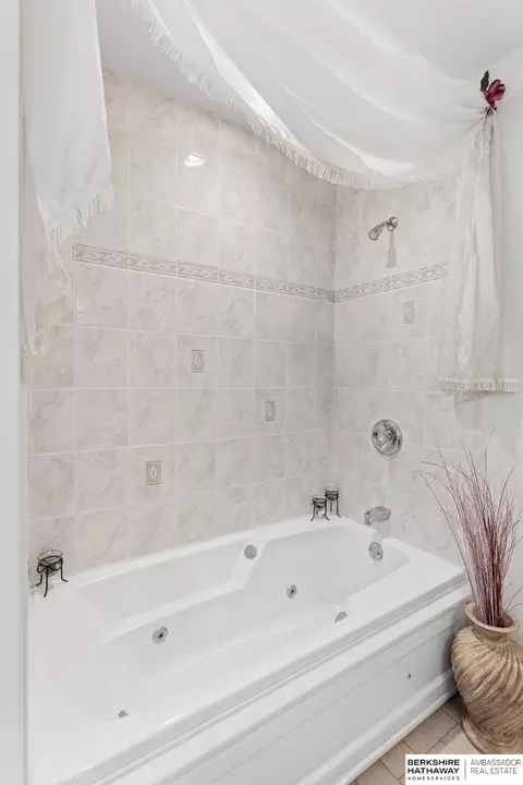 13702 S 129th St, Springfield, NE 68059 photo 40