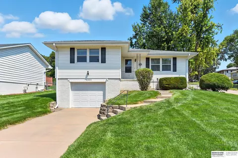 2505 N 98th Ave, Omaha, NE 68134