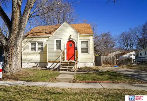 2626 S 10th St, Lincoln, NE 68502