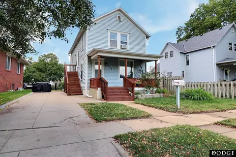 130 W 11th St, Fremont, NE 68025