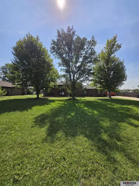Exterior - 2403 Elk St, Beatrice, NE 68310 photo 1 of 4