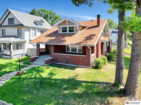 1959 South St, Lincoln, NE 68502