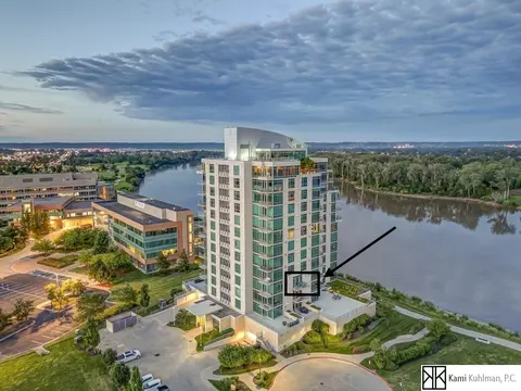 444 Riverfront Plz #506, Omaha, NE 68102