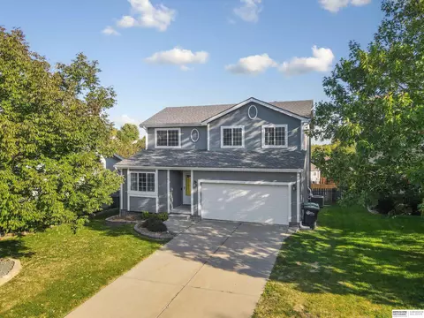 14714 Meredith Ave, Omaha, NE 68116