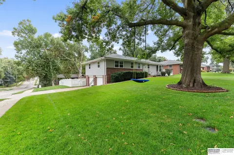3607 S 116th Ave, Omaha, NE 68144